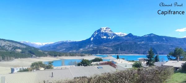 Pavillon avec vue exceptionnelle sur la baie Saint-Michel et le lac de Serre-Ponçon – Chorges (05230)