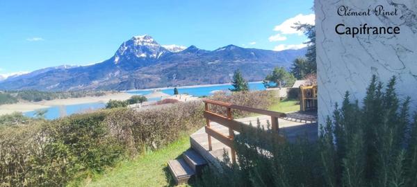 Pavillon avec vue exceptionnelle sur la baie Saint-Michel et le lac de Serre-Ponçon – Chorges (05230)