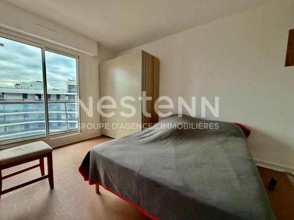 Appartement Saint Maurice 2P 48 m2 grand balcon et cave