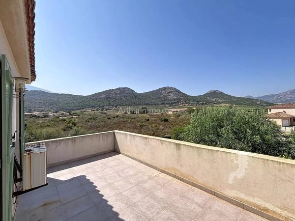 Vente                                                      Maison
                        
                     4 pièces                      83 m2                     à Calenzana