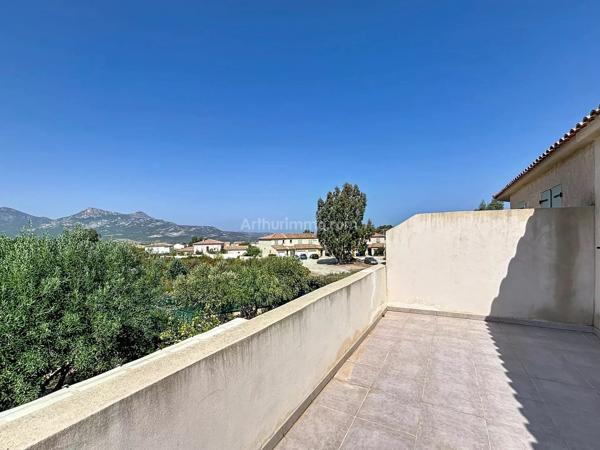 Vente                                                      Maison
                        
                     4 pièces                      83 m2                     à Calenzana