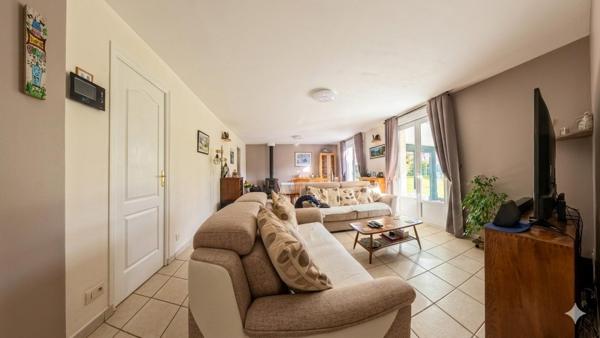 Plain-pied sur 2 661 m² à 10 min d’Auray