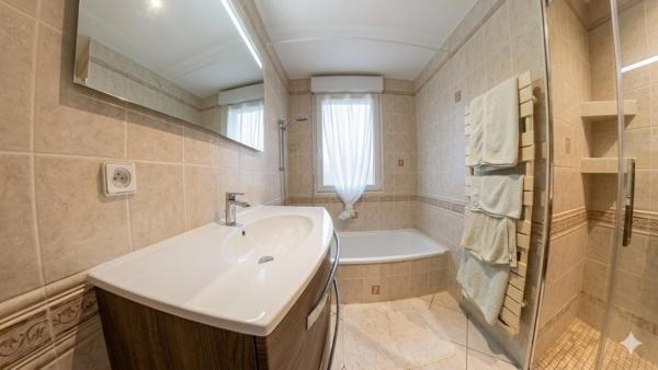 Plain-pied sur 2 661 m² à 10 min d’Auray