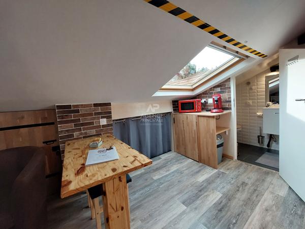 CHAVILLE - Centre - Beau duplex 240 000 € **  - Référence  719-C