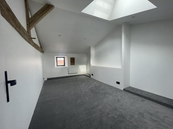 Buxerolles (86180) POITIERS Breuil Mingot BELLE LONGERE ensoleillée de 270 m2 sur Parcelle arborée de 1.850 m2 !