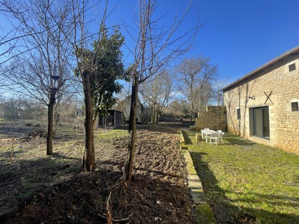 Buxerolles (86180) POITIERS Breuil Mingot BELLE LONGERE ensoleillée de 270 m2 sur Parcelle arborée de 1.850 m2 !