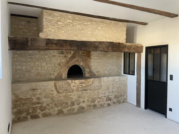 Buxerolles (86180) POITIERS Breuil Mingot BELLE LONGERE ensoleillée de 270 m2 sur Parcelle arborée de 1.850 m2 !