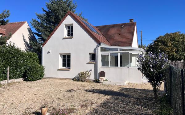 Maison à vendre    4 pièces • 112 m2 Saint-Denis-en-Val