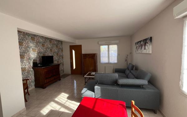 Maison à vendre    4 pièces • 112 m2 Saint-Denis-en-Val