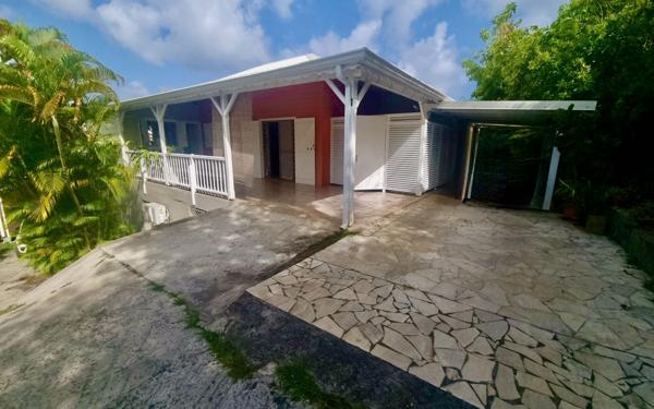 Appartement à louer    4 pièces •  Sainte-Anne