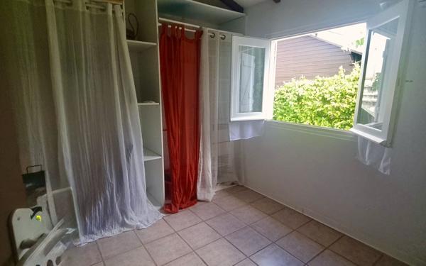 Appartement à louer    4 pièces •  Sainte-Anne