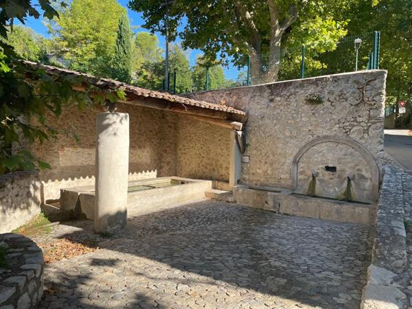 Maison de Village 70 m² avec Balcon et Cave