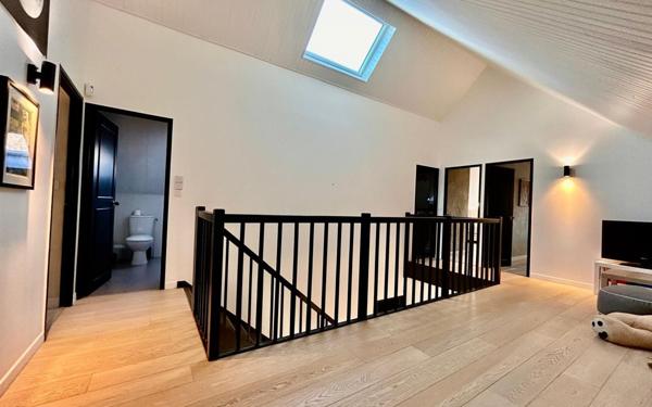 Maison à vendre    9 pièces •  Mennecy