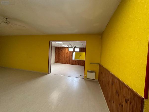 Local professionnel à louer à Pessac en Gironde (33600), ref : 147/736   
Saige