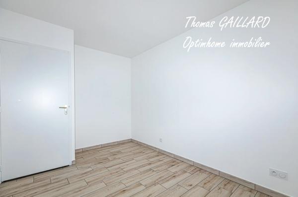 Maison récente de 84 m2 sur terrain de 600 m2 - 3 chambres / garage