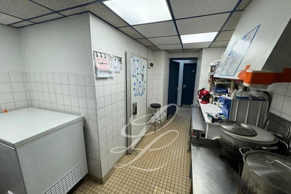 Vente - COMMERCE 50 m 2