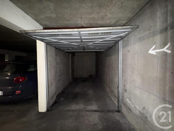 Parking à vendre  10,52 m2 PARIS - 75011