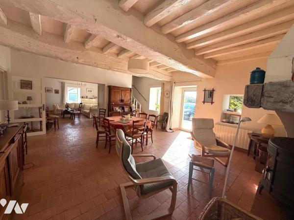 LA MEIGNANNE EN CAMPAGNE MAISON ANCIENNE 3 CH AVEC GRAND JARDIN