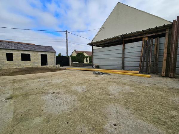 Vente Parking 25 m2 à Estrées-Saint-Denis
