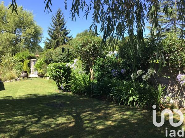 Maison traditionnelle 5 pièces de 159 m² à Le Pian-Médoc (33290)
