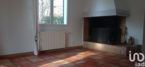 Maison traditionnelle 5 pièces de 159 m² à Le Pian-Médoc (33290)