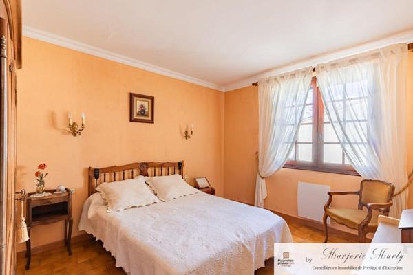 A vendre Maison d'architecte - 136 m2  - LEZIGNAN CORBIERES (11200) - 239 000  HAI