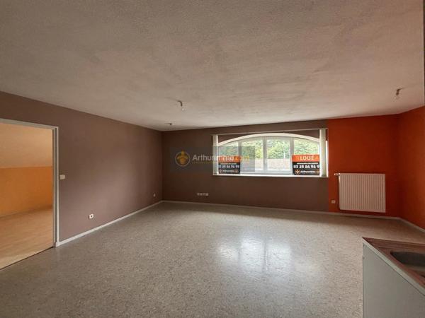 Location                                                      Appartement
                        
                     3 pièces                      62 m2                     à Culmont