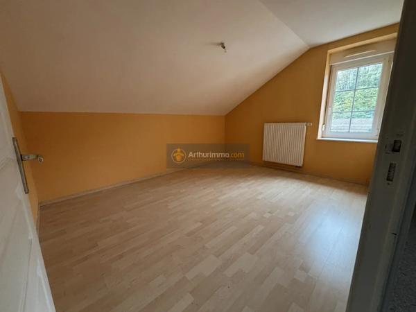 Location                                                      Appartement
                        
                     3 pièces                      62 m2                     à Culmont