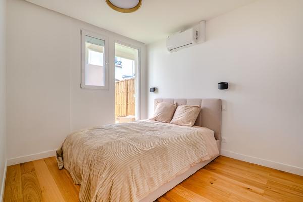 Appartement Saint Ouen Sur Seine 4 pièce(s) 118.48 m2, avec pièce de vie de 62m², terrasse de 45m² et cave de 28m² !