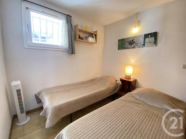 Appartement F2 à vendre  2 pièces - 25,76 m 2   STE MAXIME  - 83