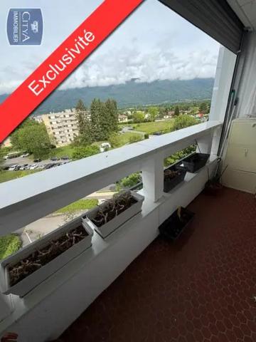 Appartement à vendre 4 pièces 92m² Saint-Genis-Pouilly (01630)