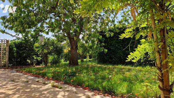 Saint Malo - Cottages - Maison (1967) (98.85m²) - A rénover - Cinq chambres - Garage - Jardin ouest