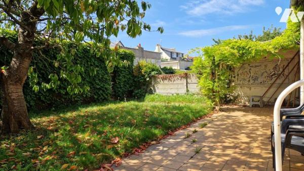 Saint Malo - Cottages - Maison (1967) (98.85m²) - A rénover - Cinq chambres - Garage - Jardin ouest