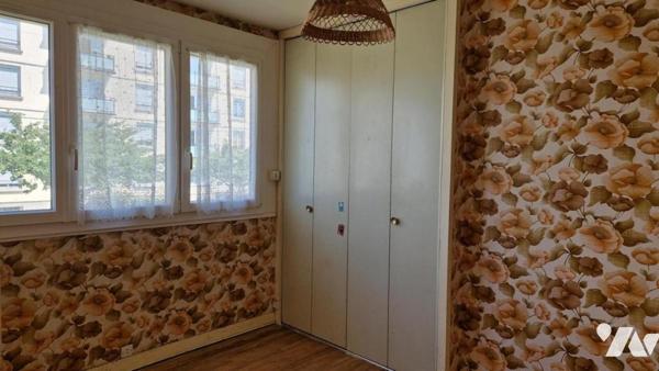 Saint Malo - Cottages - Maison (1967) (98.85m²) - A rénover - Cinq chambres - Garage - Jardin ouest