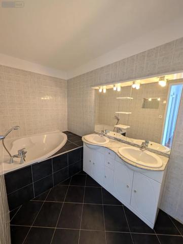 Achat - Appartement Courbevoie 92400 5 pièces 102 m 2
