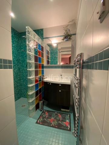 Appartement à vendre 5 pièces ROUBAIX (59) 131m², 2 chambres, bureau, terrasse 65m², garage.