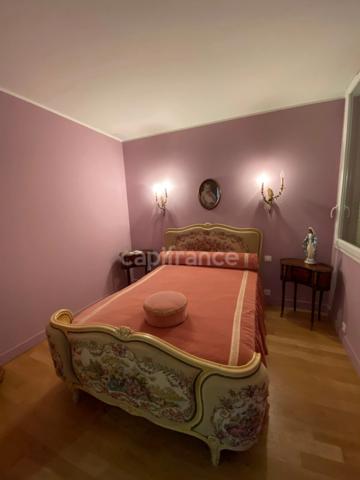 Appartement à vendre 5 pièces ROUBAIX (59) 131m², 2 chambres, bureau, terrasse 65m², garage.