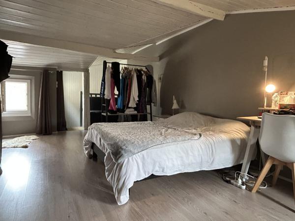 Maison - 5 pièces - 90 m²