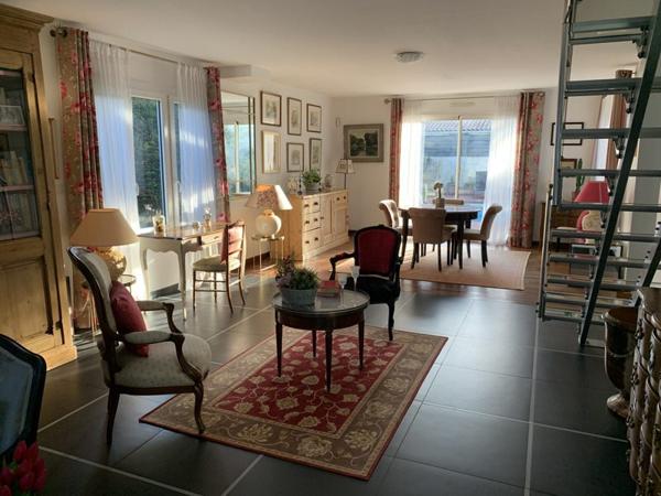 Maison à vendre |  Eysines |  6 pièces | 175 m²