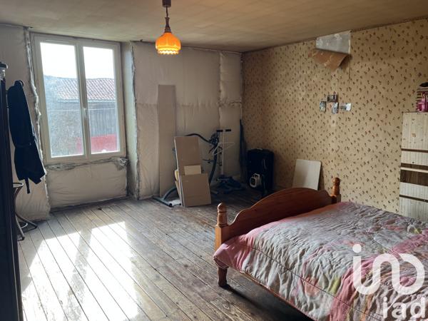 Maison à vendre 6 pièces 135 m² Abzac