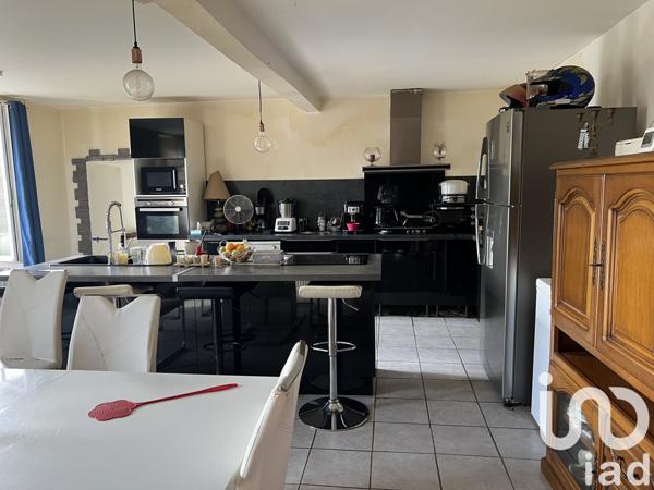 Maison à vendre 6 pièces 135 m² Abzac