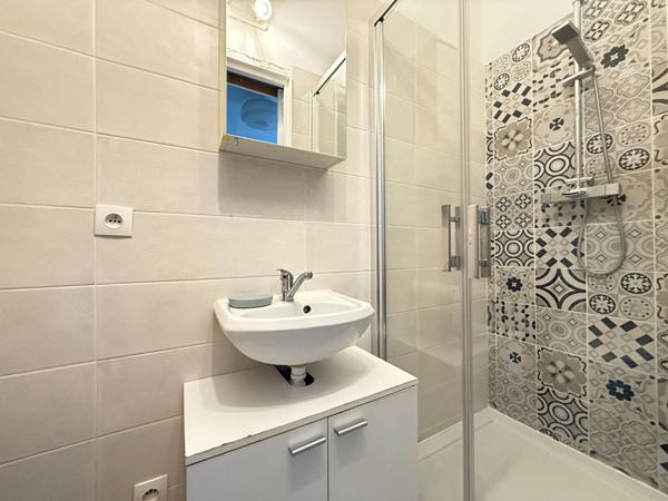 Charmant Appartement 2 Pièces à Louer à REIMS - Quartier Jamin