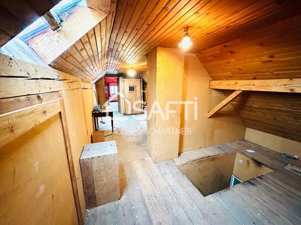 Maison - 6 pièces - 146m²