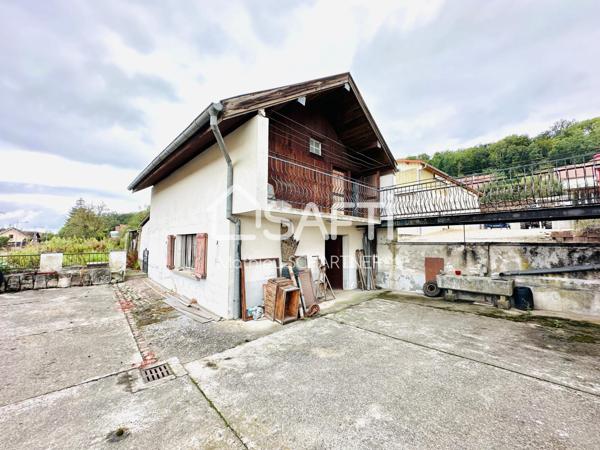 Maison - 6 pièces - 146m²