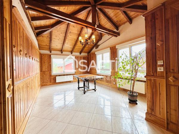 Maison - 6 pièces - 146m²