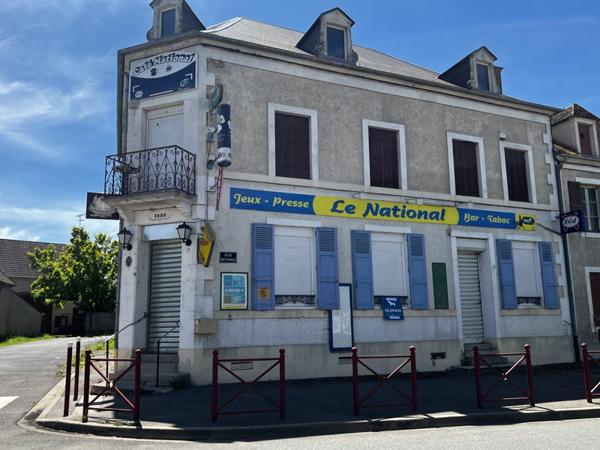 Immeuble à vendre 140 400 € Charenton-du-Cher 325 m² DPE E