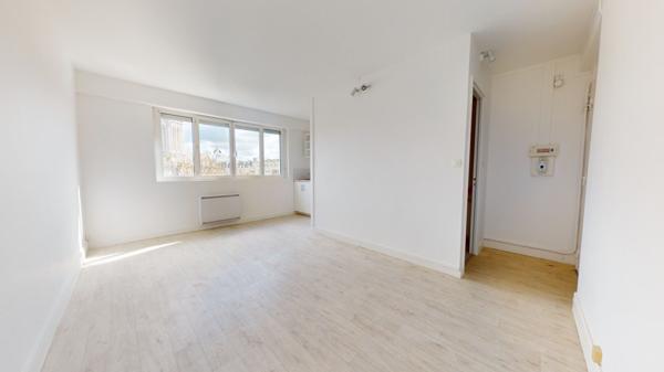 STUDIO 20 M2 lumineux proche Fac de Caen