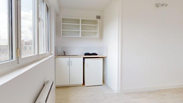 STUDIO 20 M2 lumineux proche Fac de Caen