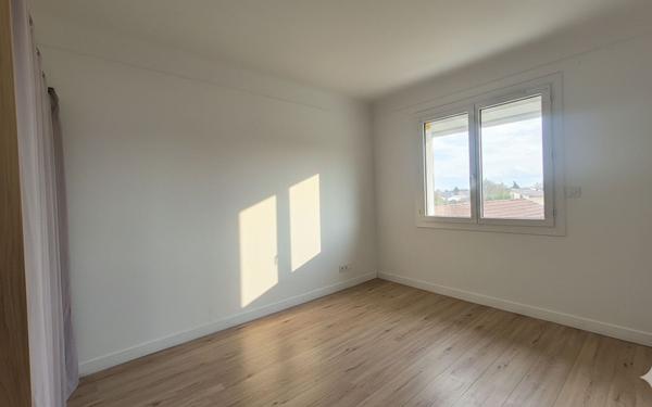 Maison à vendre    4 pièces •  Saint-Vincent-de-Tyrosse