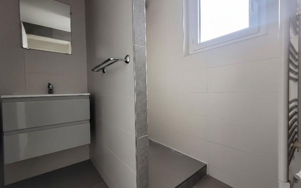 Maison à vendre    4 pièces •  Saint-Vincent-de-Tyrosse